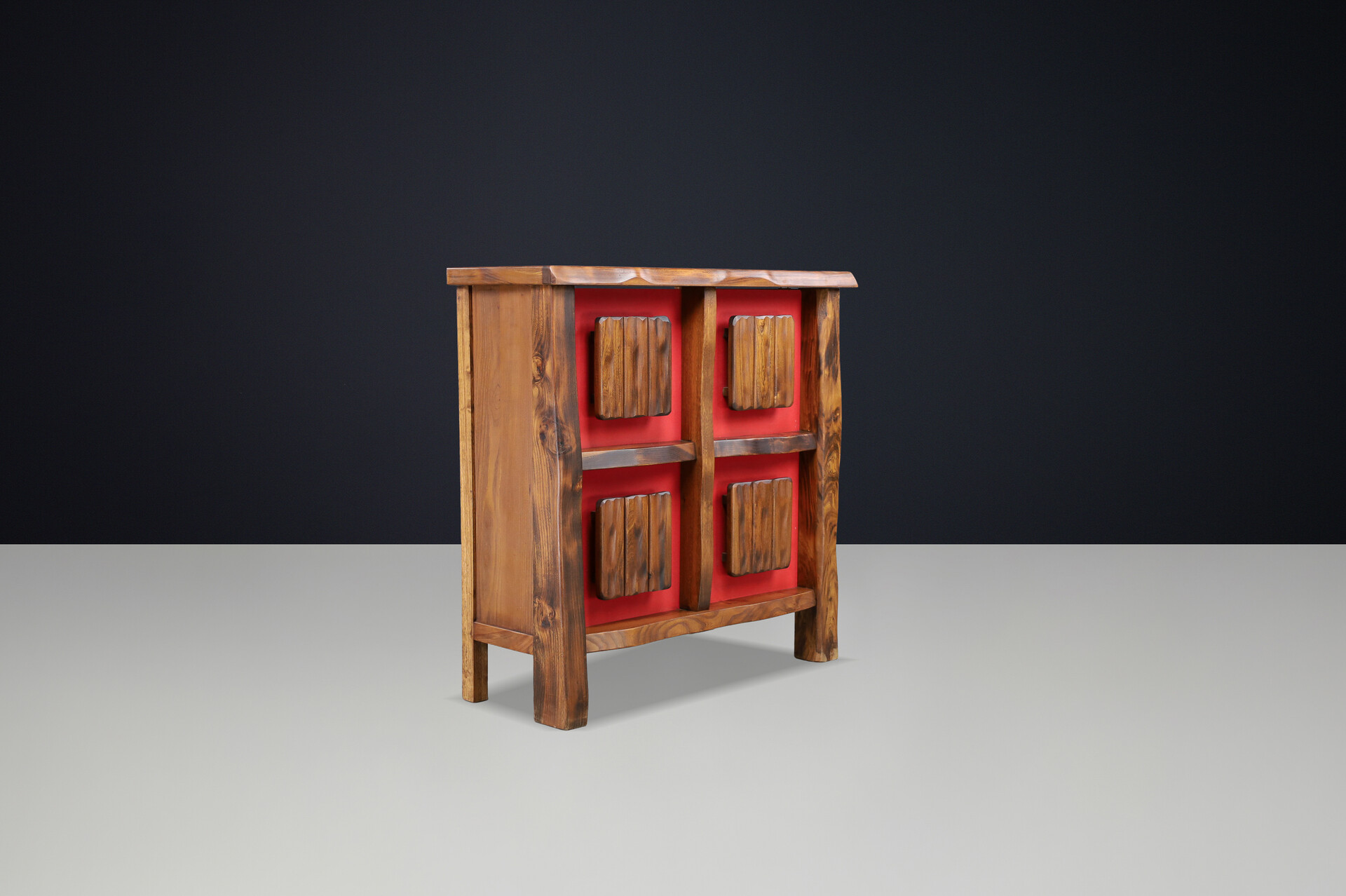 Scandinavian modern Olavi Hänninen Brutalist Elm Wood Bar, Finland 1960s Mid-20th century