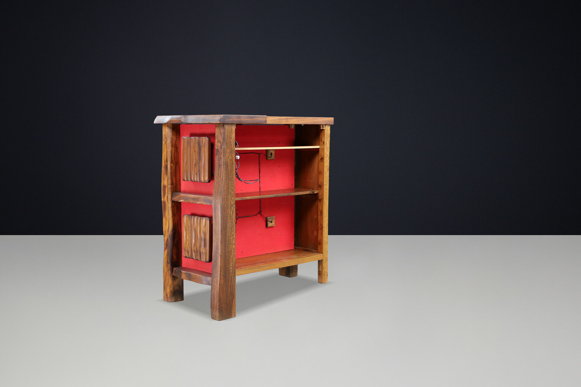 Scandinavian modern Olavi Hänninen Brutalist Elm Wood Bar, Finland 1960s Mid-20th century