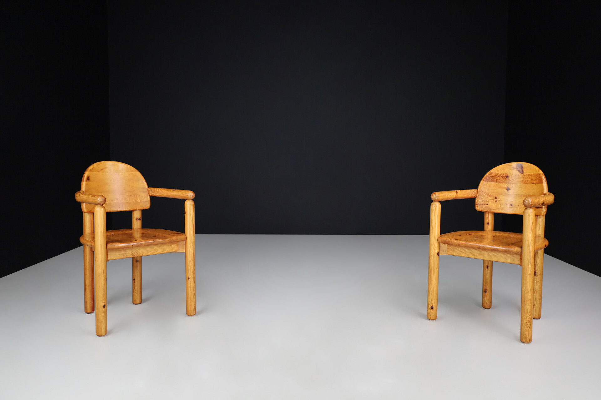 Scandinavian modern Rainer Daumiller Dining Room Chairs in Solid Pine, 1970s, Denmark Set/6 Late-20th century