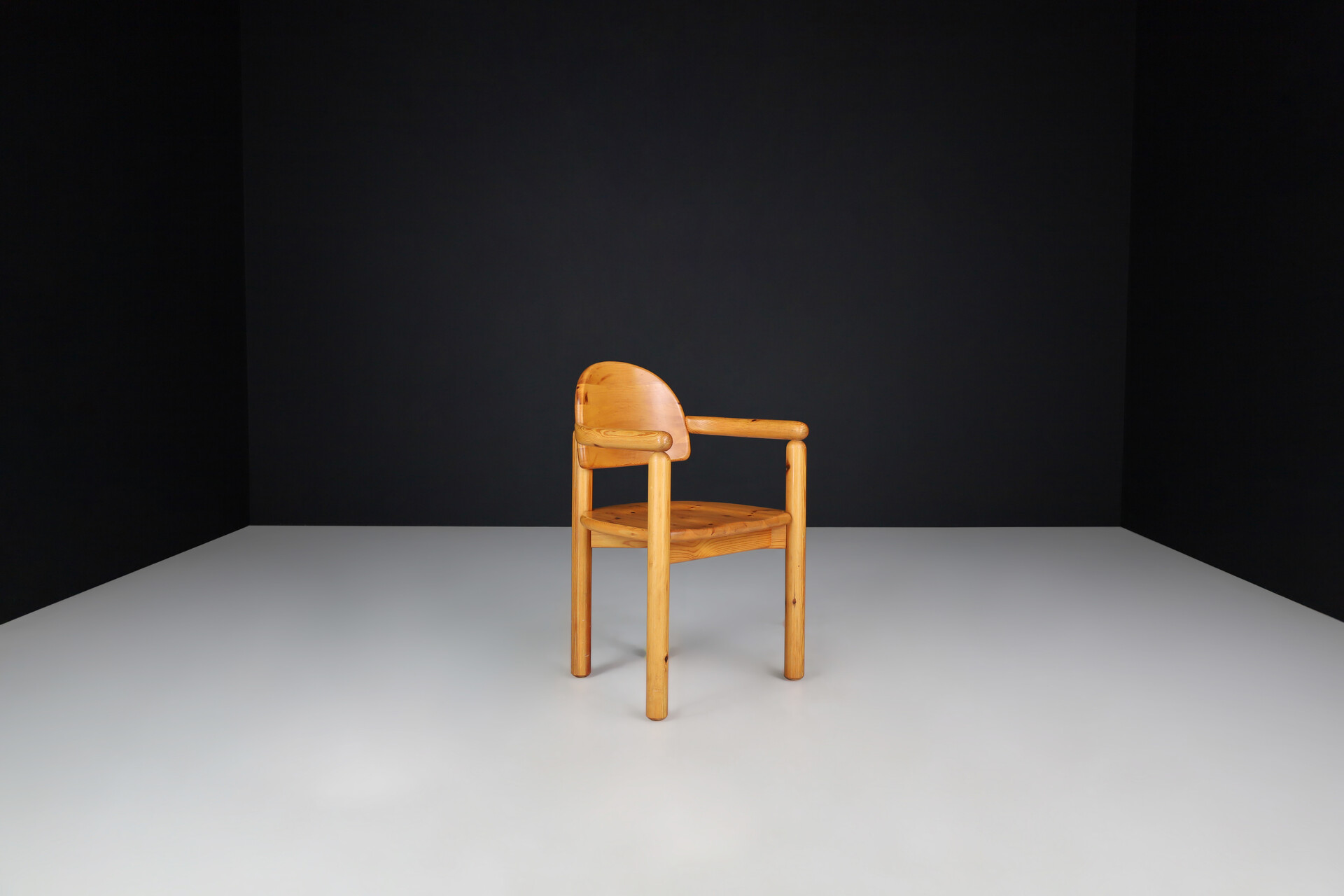 Scandinavian modern Rainer Daumiller Dining Room Chairs in Solid Pine, 1970s, Denmark Set/6 Late-20th century