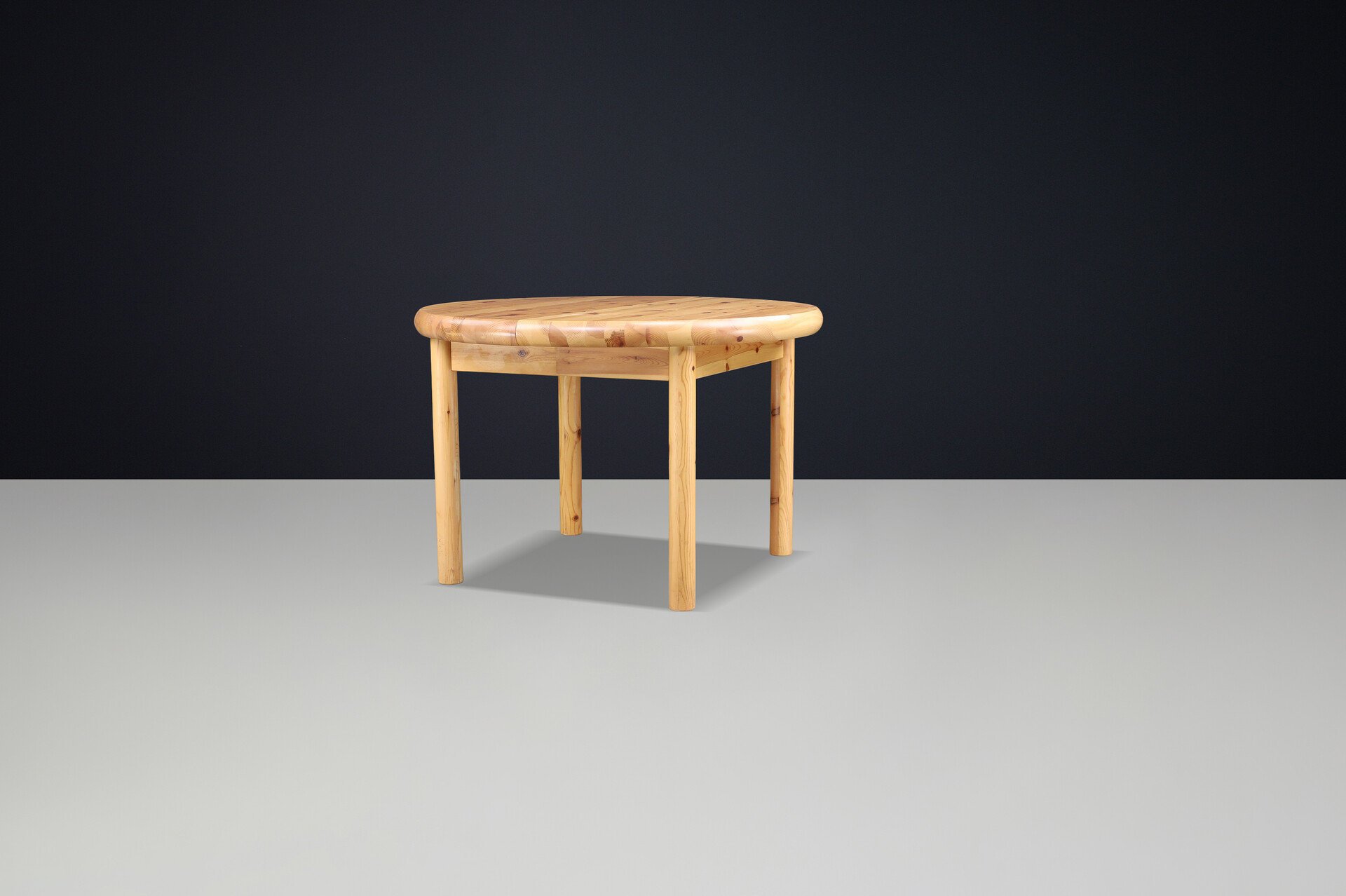 Scandinavian modern Rainer Daumiller, Extendable Dining Table, Solid Pine, Denmark, 1970s Mid-20th century
