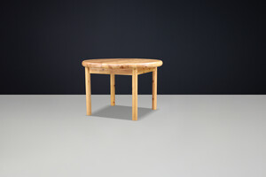 Scandinavian modern Rainer Daumiller, Extendable Dining Table, Solid Pine, Denmark, 1970s Mid-20th century