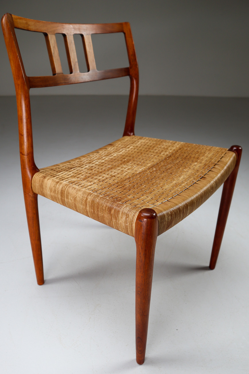 Scandinavian Modern Set of 2 Chairs Niels Moller Rosewood No.79 with leather seat Denmark 1960s Mid-20th century
