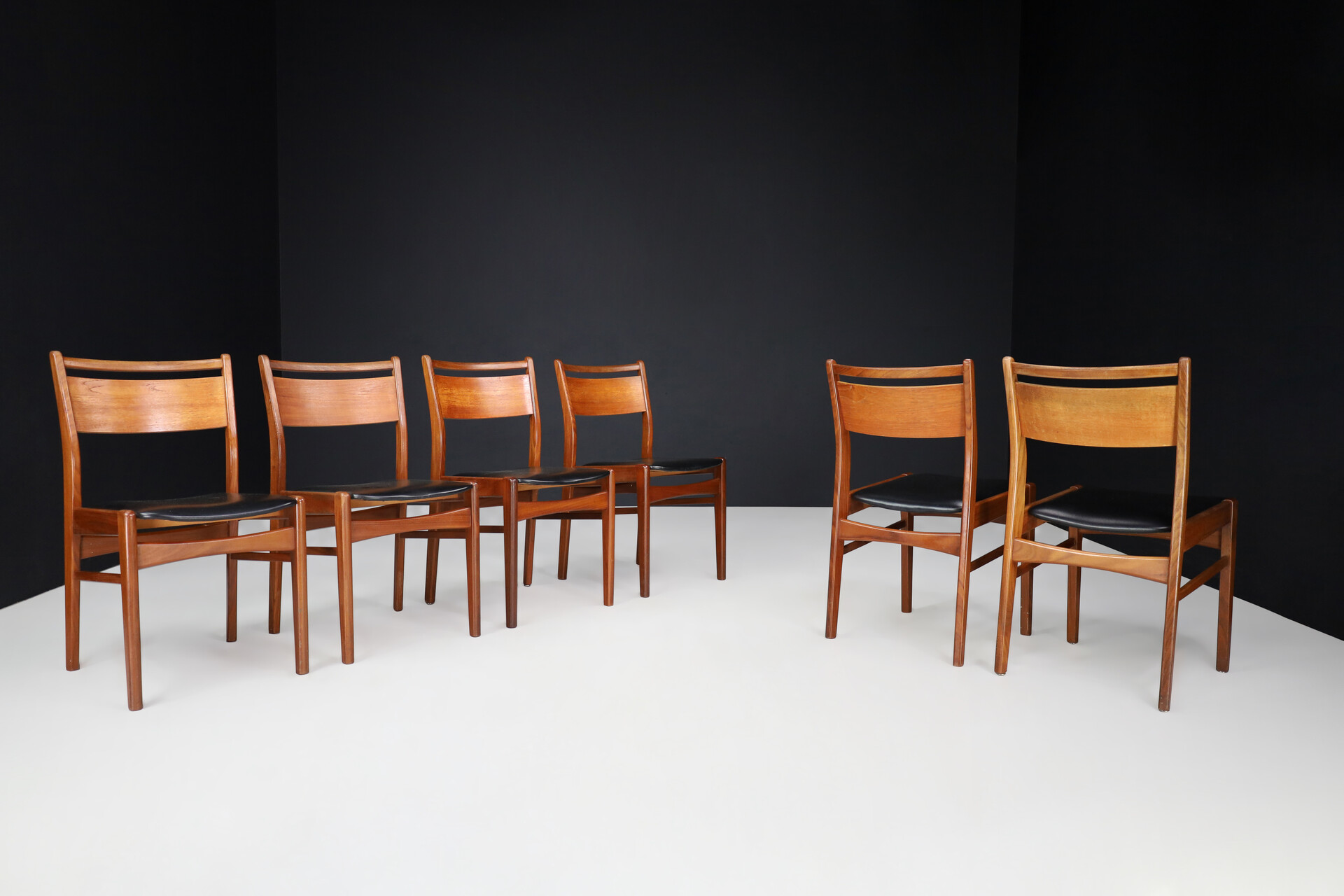 Scandinavian modern Teak and leather dinning chairs , Denmark 1960s Mid-20th century