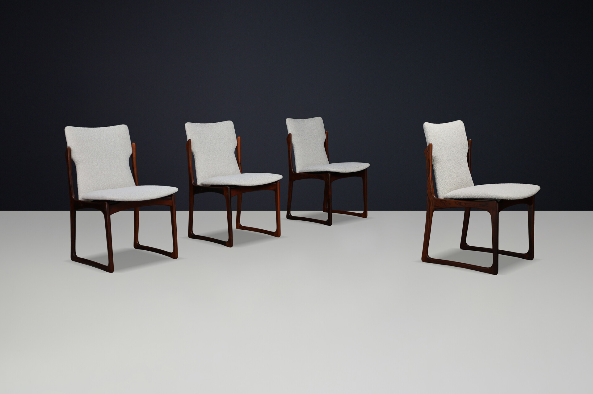 Scandinavian modern Vamdrup Stolefabrik Diningroom Chairs,Denmark 1960s Mid-20th century