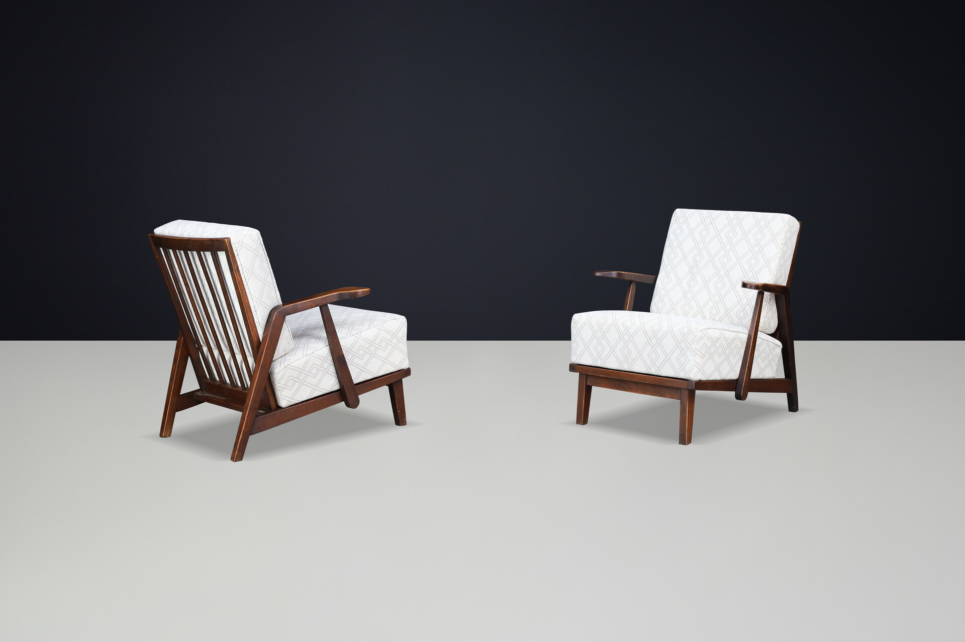 Sculptural 1950s Czech Oak Lounge Chairs – Mid-Century Modern, Newly Upholstered Mid-20th century