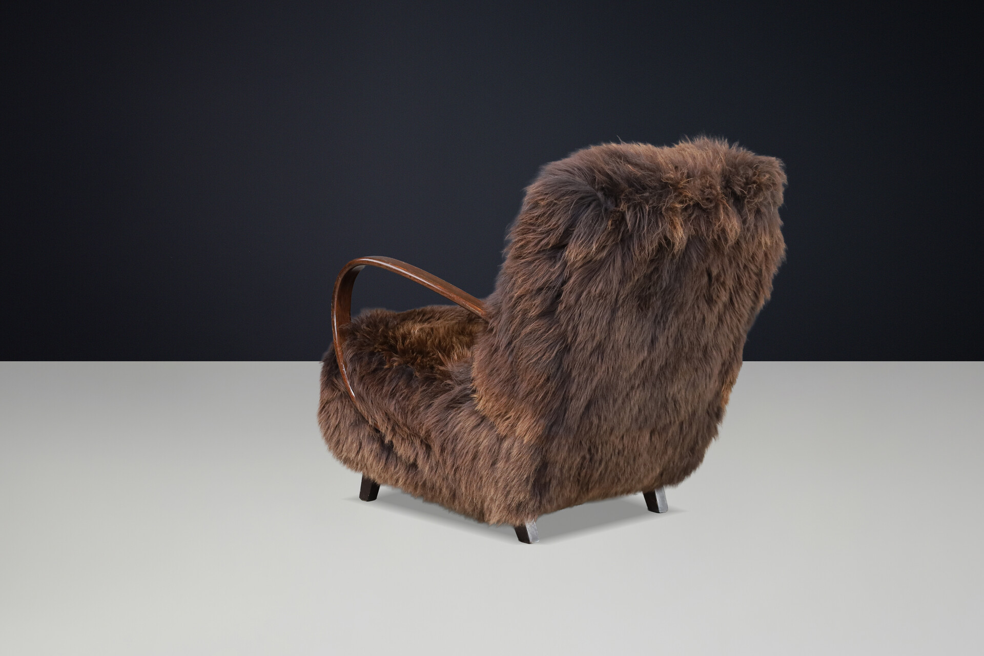 Sculptural Art Deco lounge chair by Jindřich Halabala, sheepskin CZ 1940 Mid-20th century