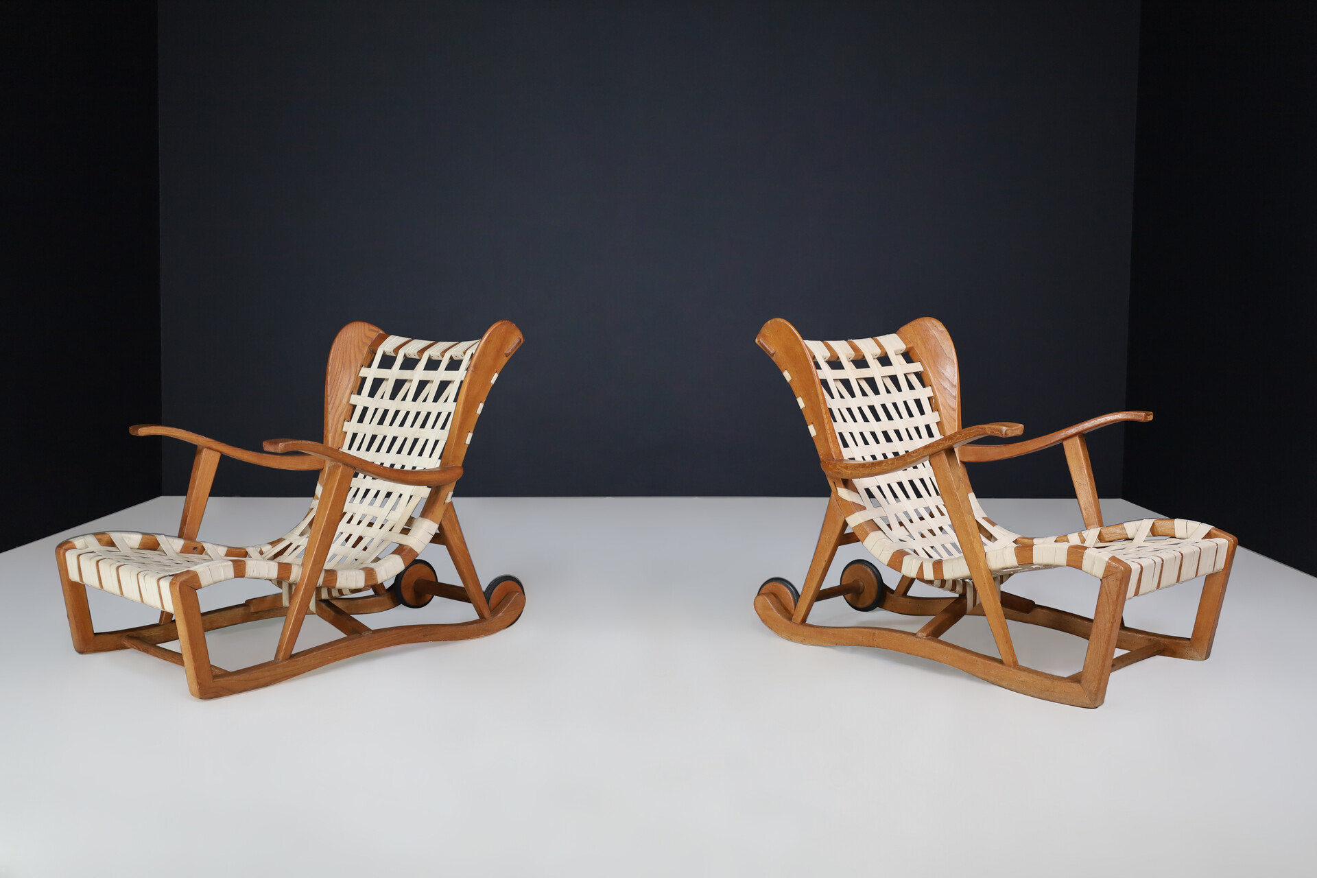 Sculptural oak Lounge chairs by Guglielmo Pecorini, Italy, the 1950s Mid-20th century