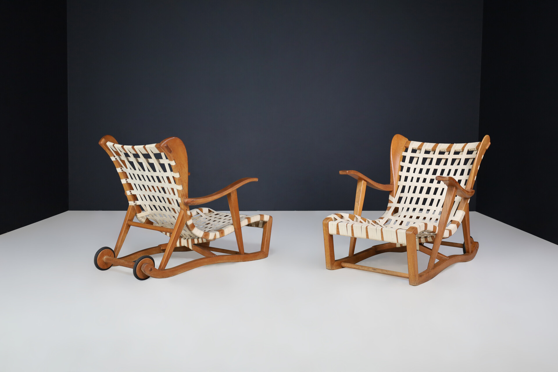 Sculptural oak Lounge chairs by Guglielmo Pecorini, Italy, the 1950s Mid-20th century