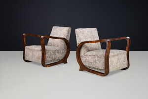 Sculptural Pair of Italian Art Deco Burl Wood Club Armchairs, 1920s–1930s Early-20th century