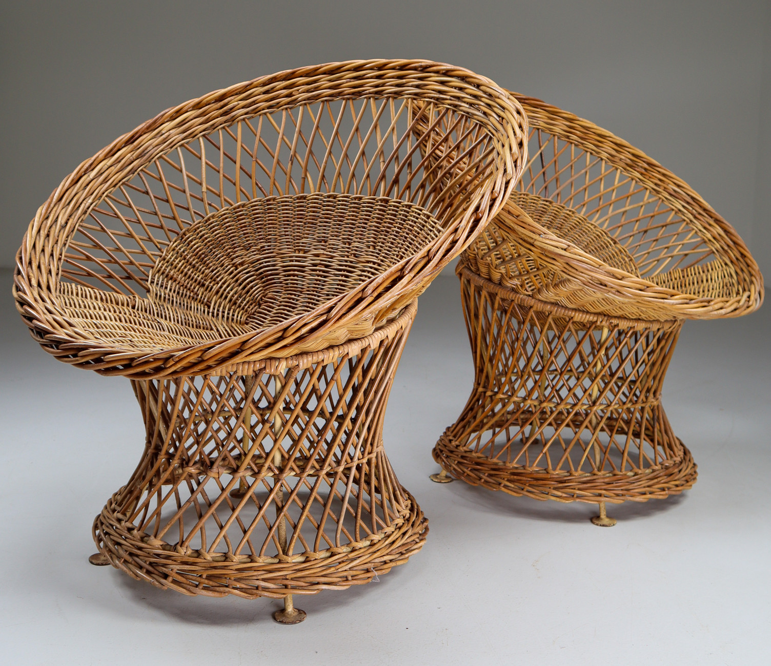 Set of 2 Swivel chairs Midcentury Wicker Easy-Lounge-Patio Chairs Designed In France 1960s Mid-20th century