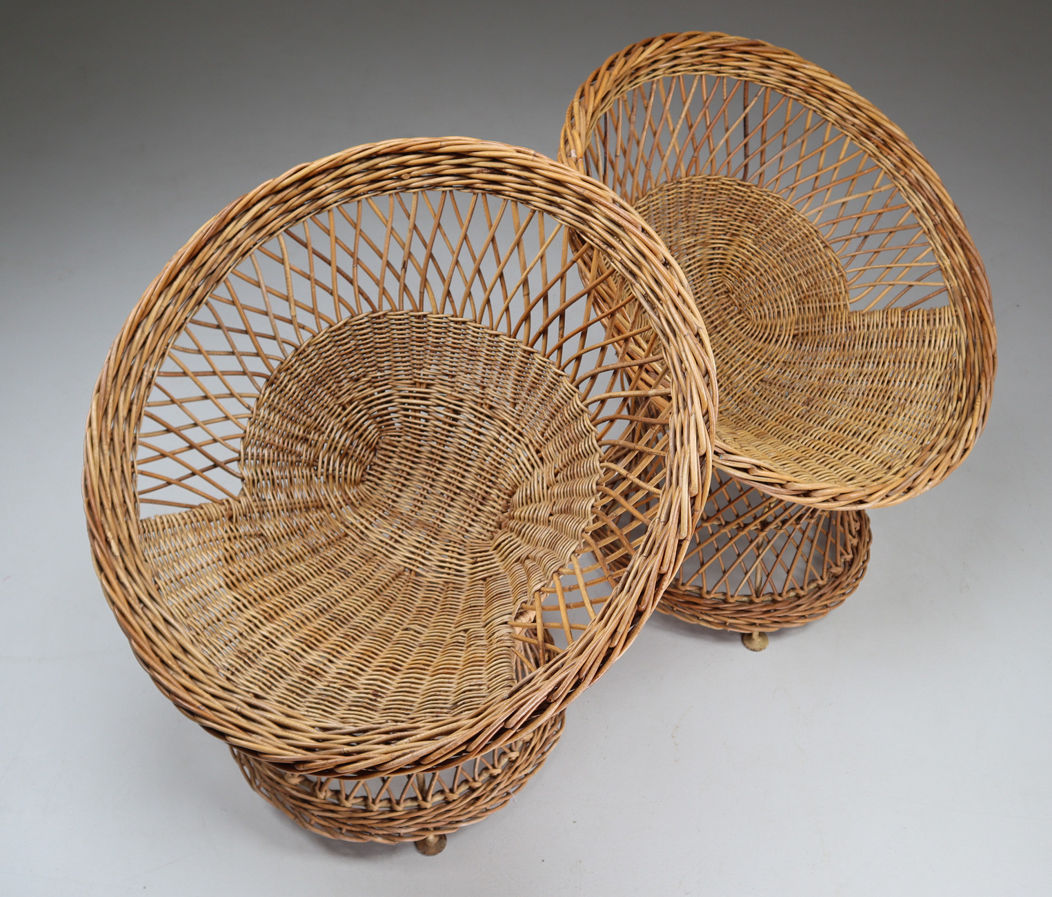 Set of 2 Swivel chairs Midcentury Wicker Easy-Lounge-Patio Chairs Designed In France 1960s Mid-20th century