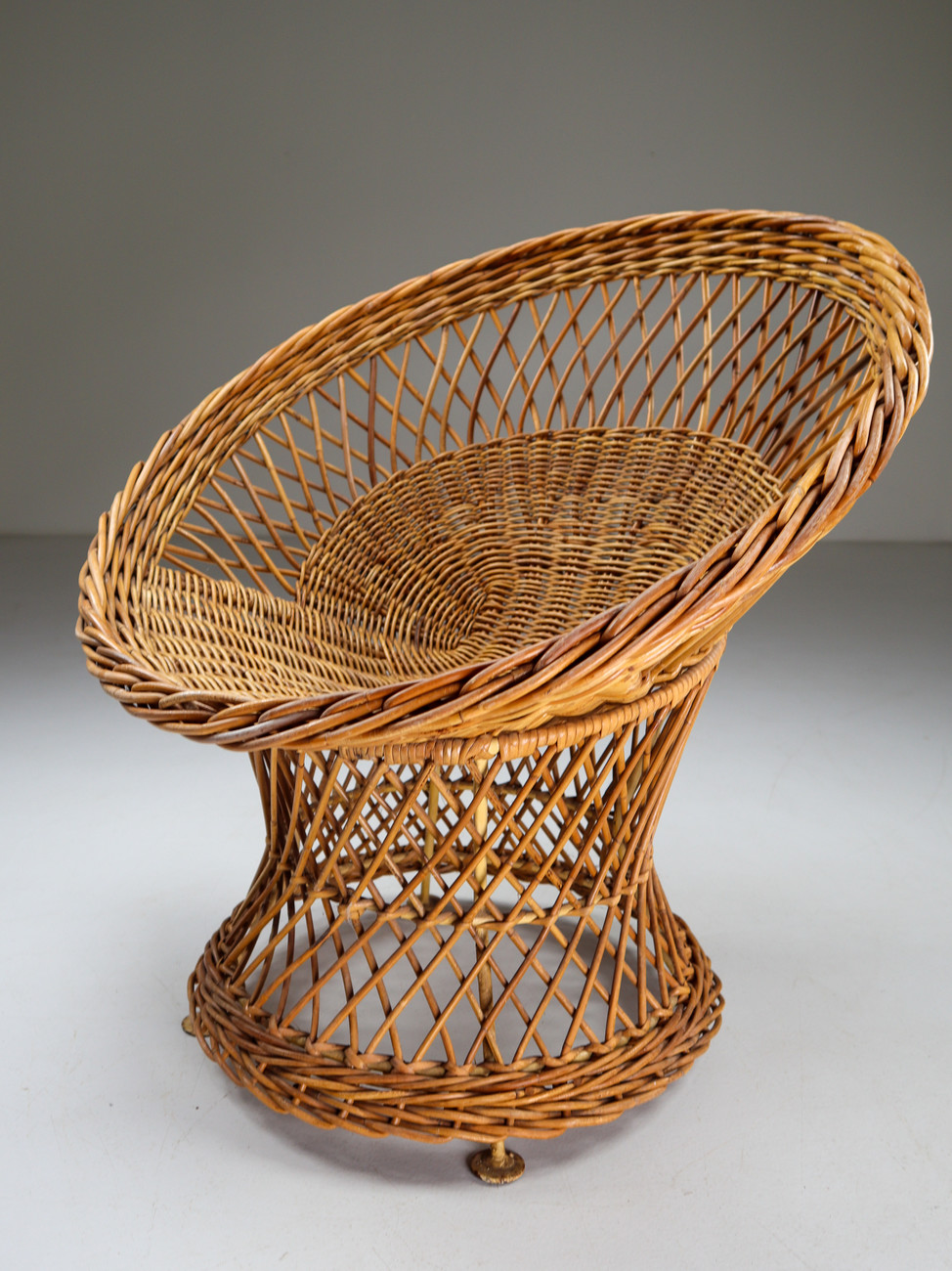 Set of 2 Swivel chairs Midcentury Wicker Easy-Lounge-Patio Chairs Designed In France 1960s Mid-20th century