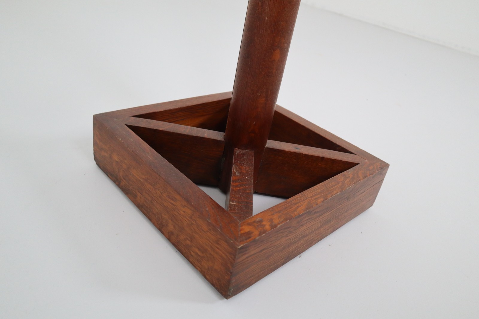 Set of 3 Bauhaus Coathangers in Oak and Brass