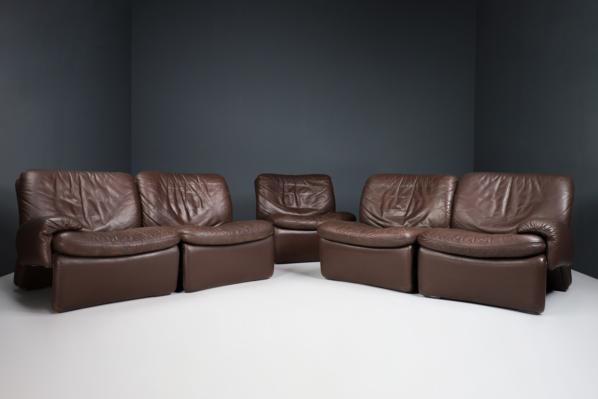Set of 5 vintage italian B&T Sofas, Brown Leather Sofa 1970 Mid-20th century