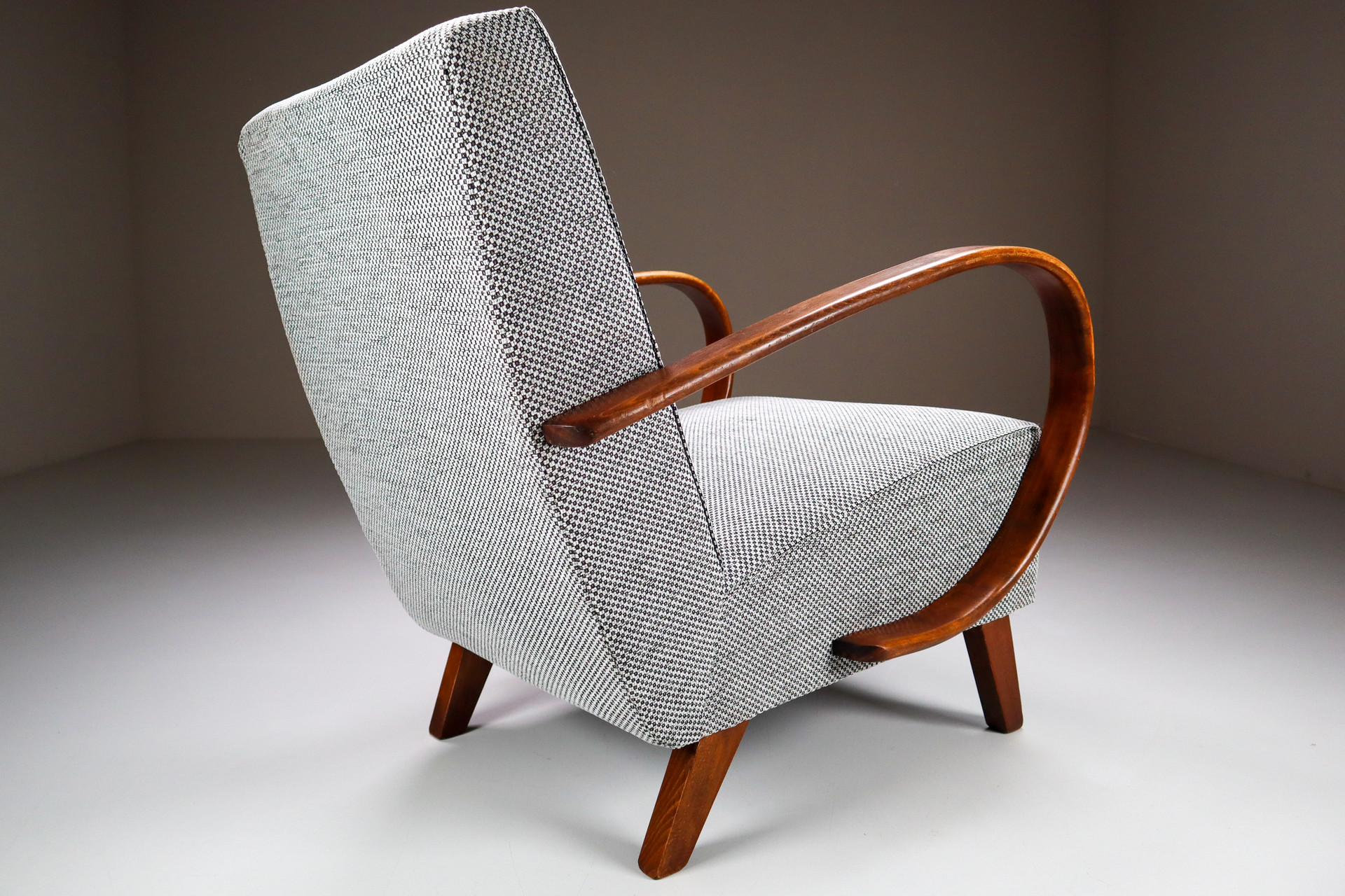Set of Two Armchairs by Jindrich Halabala with new upholstered fabric, 1940s Mid-20th century