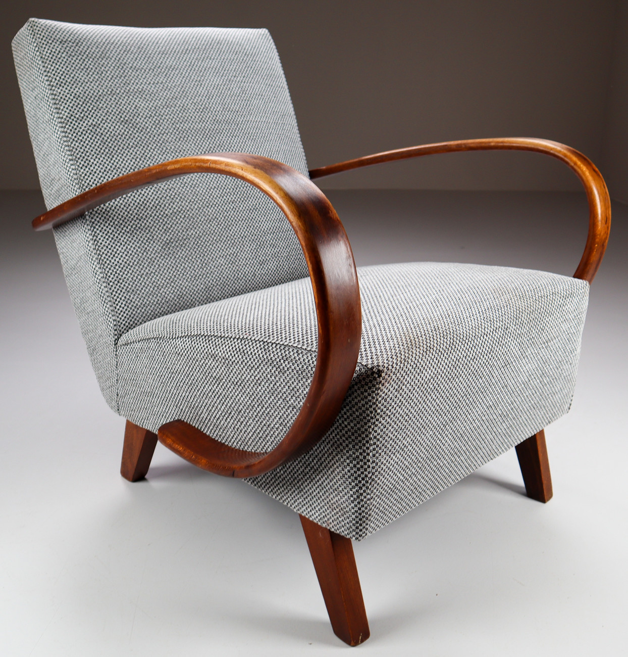 Set of Two Armchairs by Jindrich Halabala with new upholstered fabric, 1940s Mid-20th century