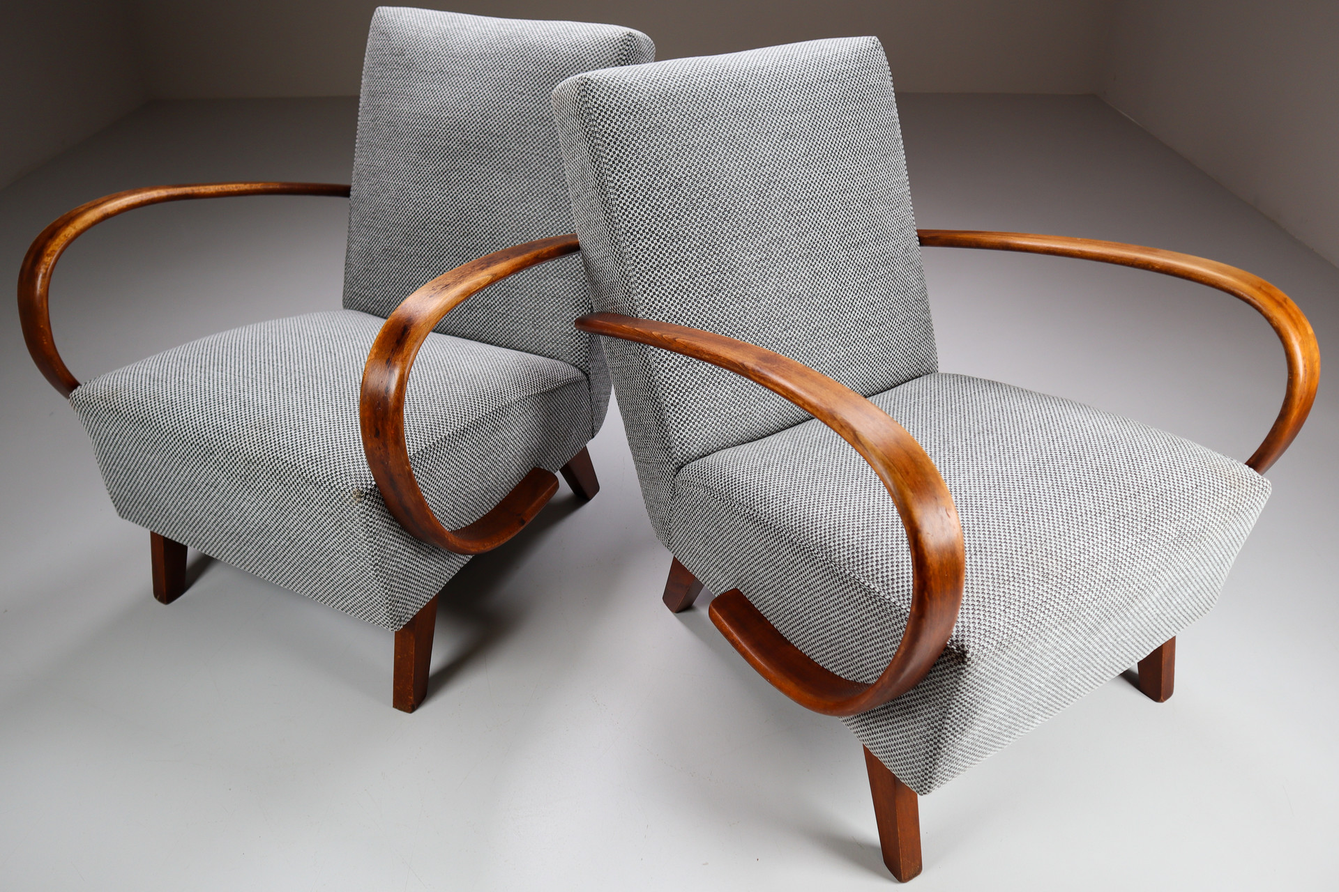 Set of Two Armchairs by Jindrich Halabala with new upholstered fabric, 1940s Mid-20th century