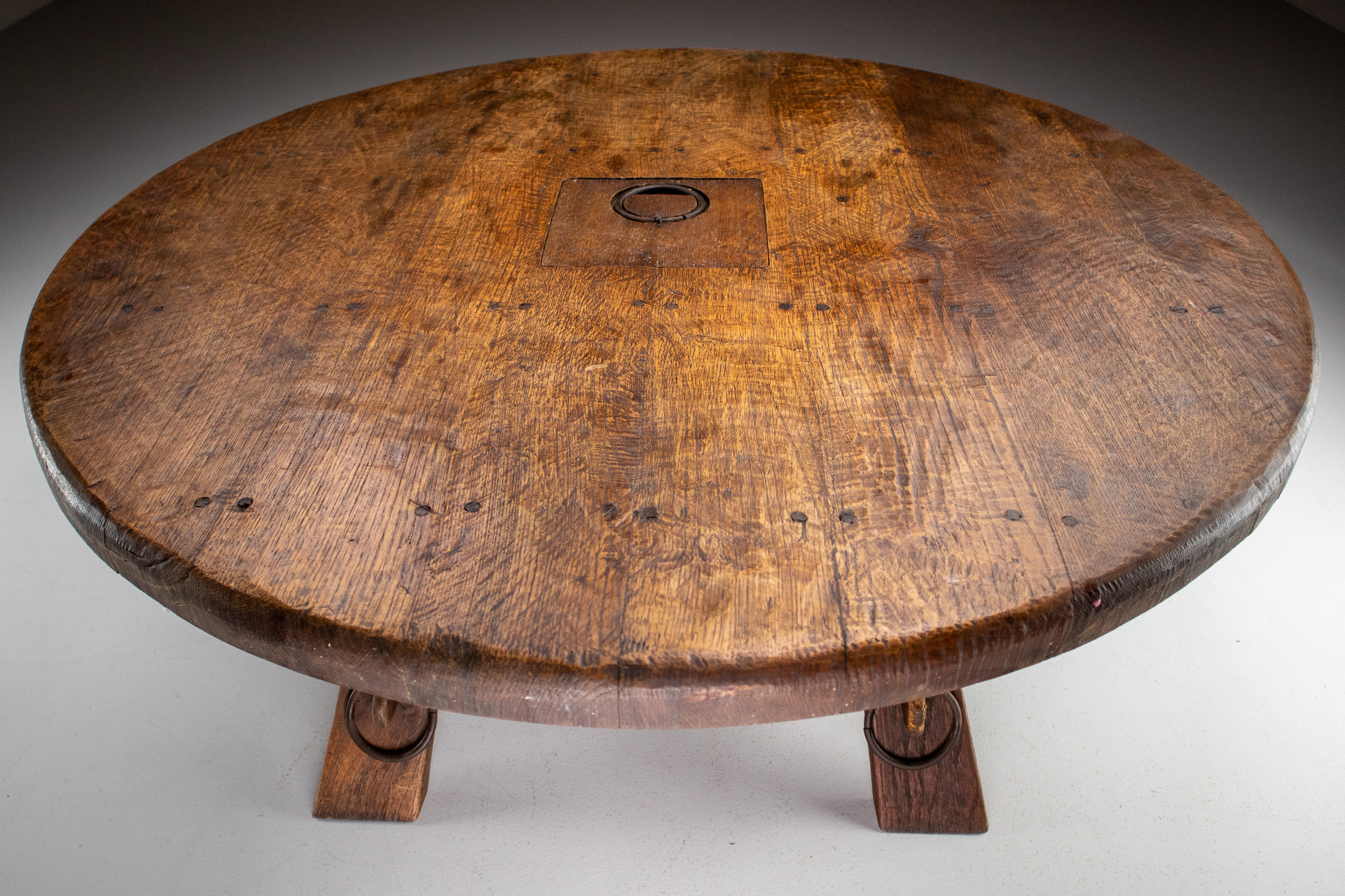 Strong Oak Brutalist round Coffee table France 1950s Mid-20th century