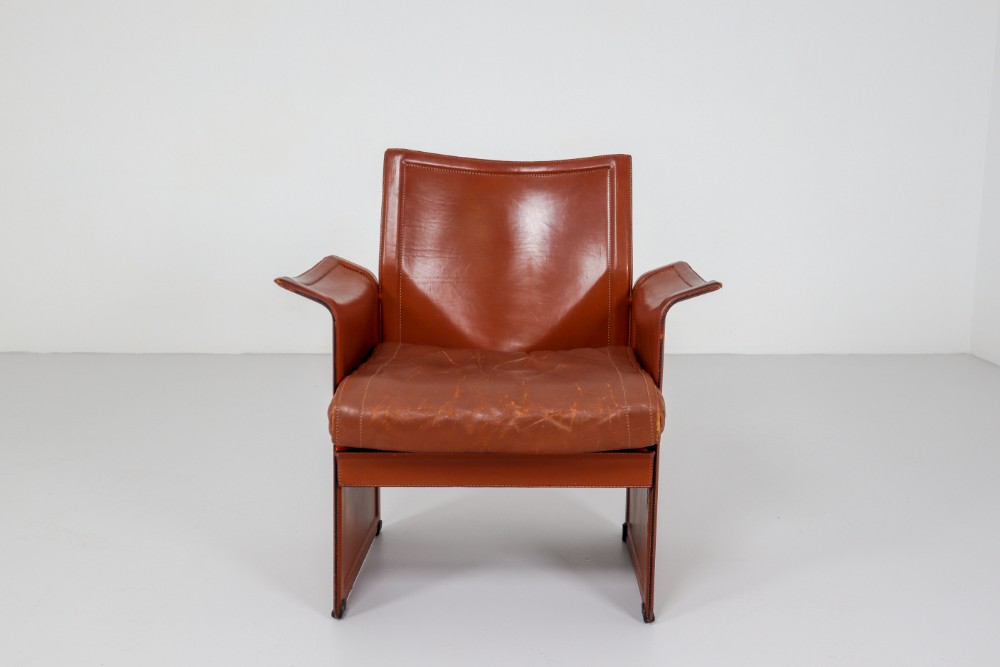 Tito Agnoli Pair of 'Korium' Chairs in Patinated Cognac Leather, Italy, 1970s