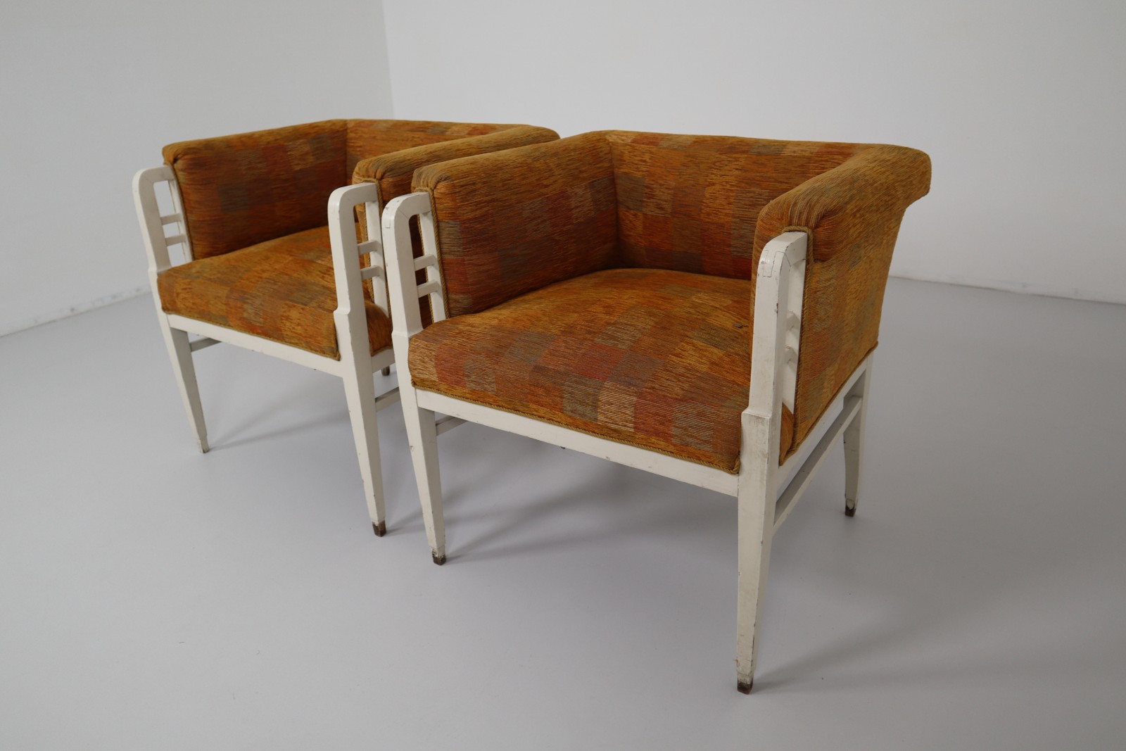 Two Jugenstil Armchairs, Praque 1910