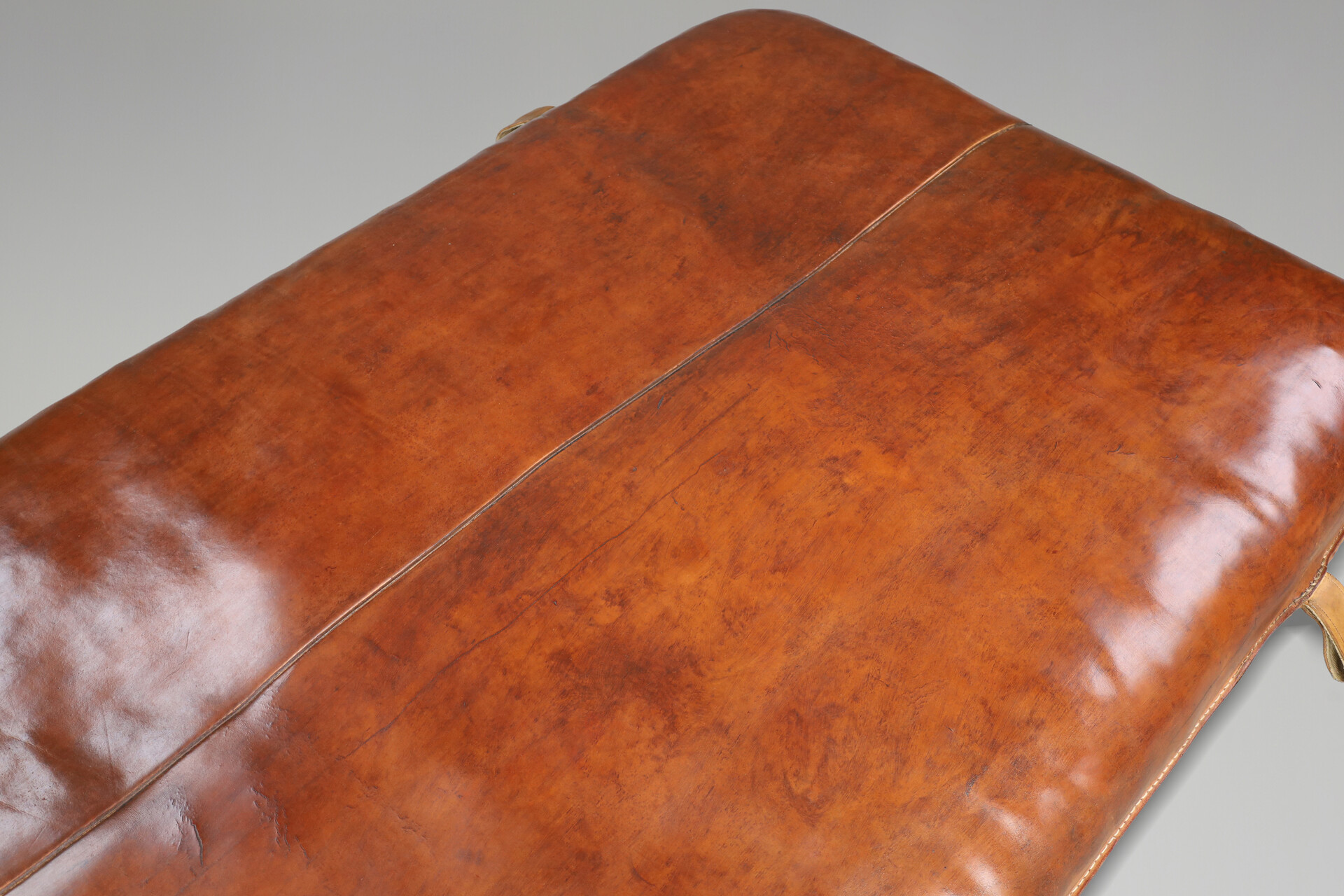 Vintage Patinated leather Gym matras Cz 1950s Mid-20th century
