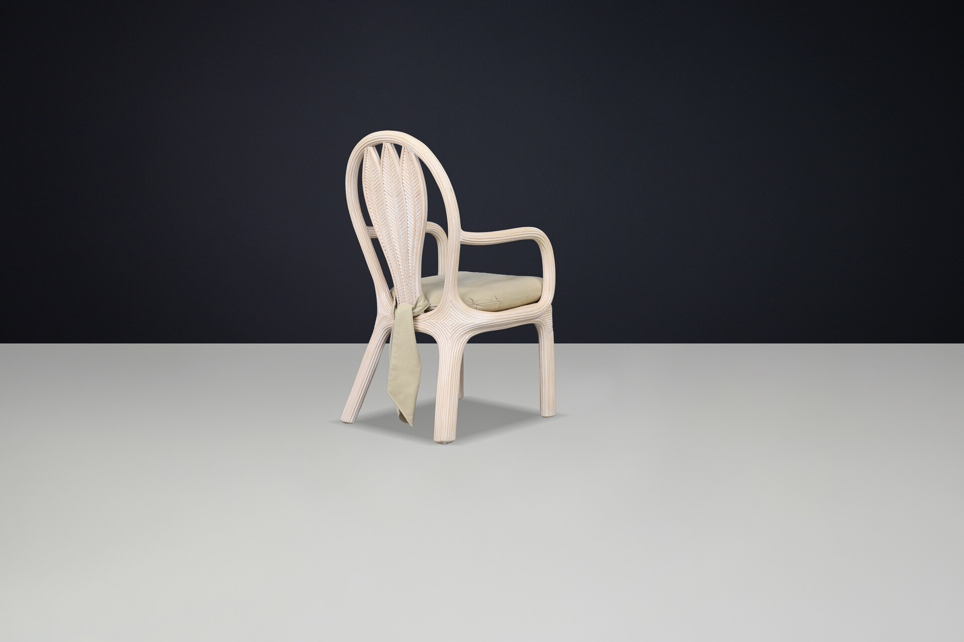 Vintage Vivai Del Sud Dining room chairs, Italy 1980 Late-20th century