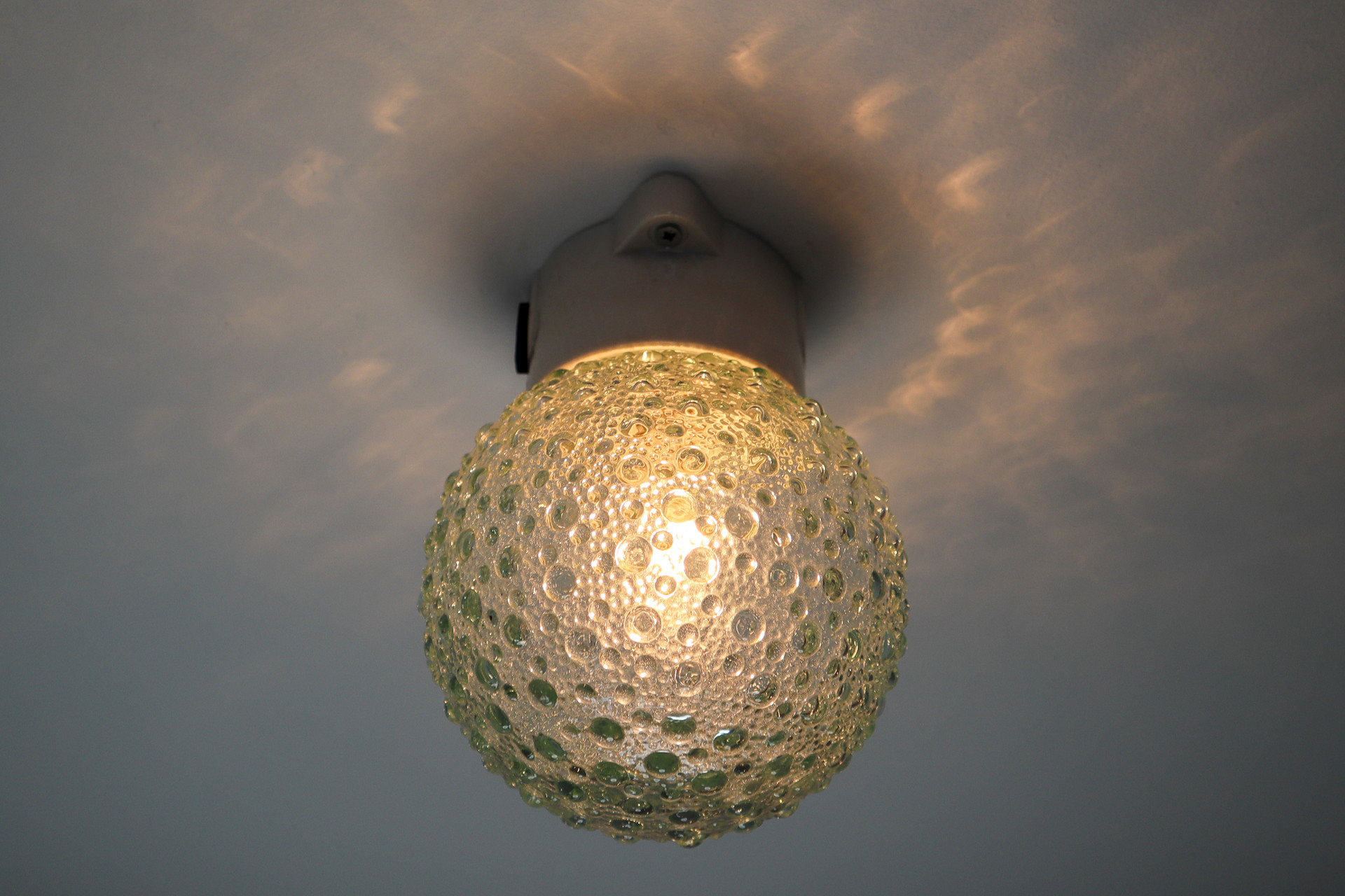  Vintage Wall/ceiling Lights with Clear Bubble Glass and Porcelain Base Mid-20th century