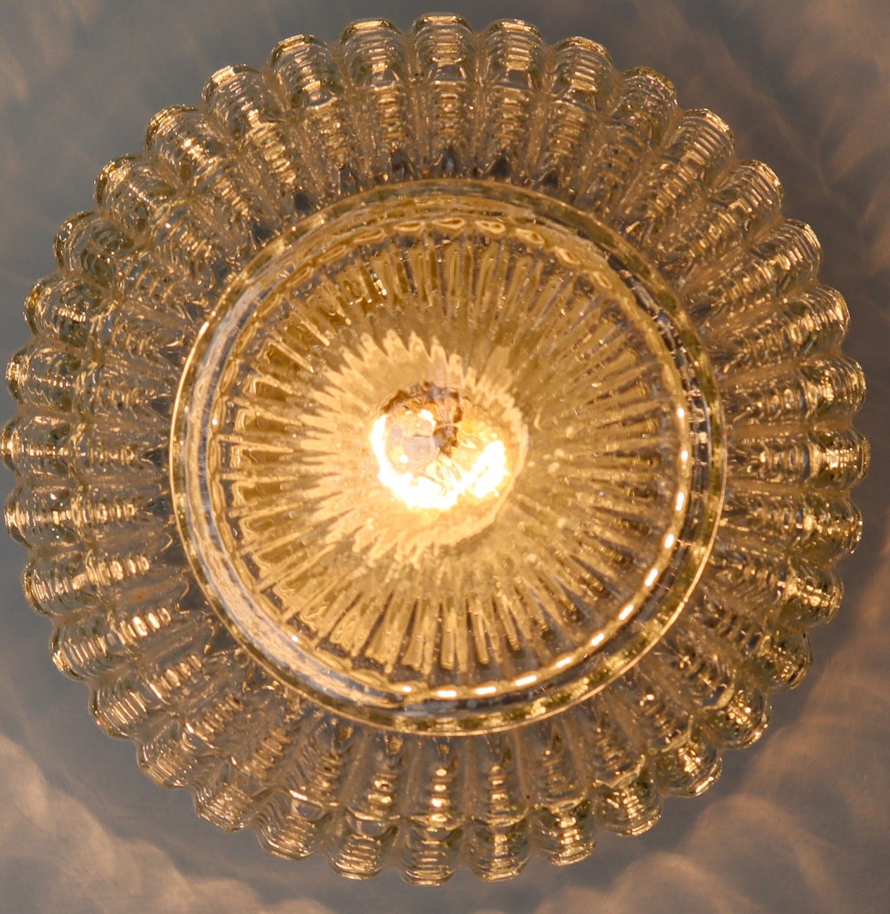  Vintage Wall/ceiling Lights with Clear Structured Glass and Porcelain Base 