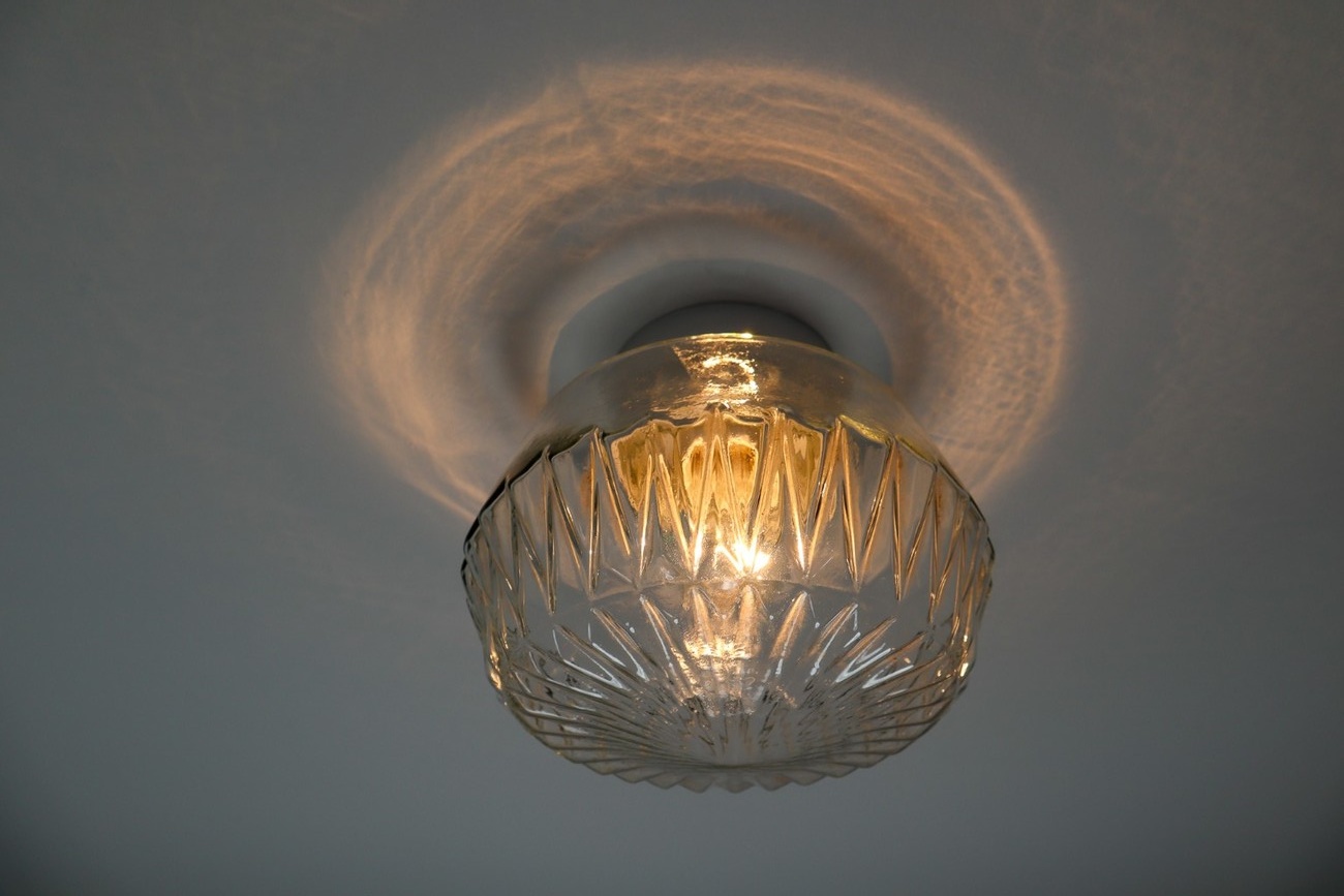  Vintage Wall/ceiling Lights with Clear Structured Glass Porcelain Base Mid-20th century
