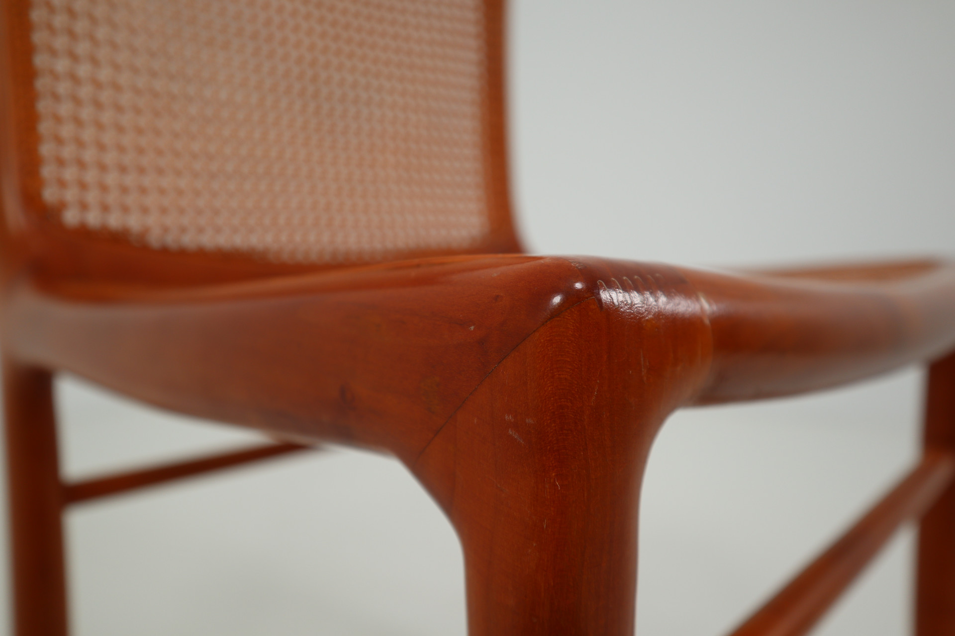 Walnut Dinning chairs with cane seats and backs. Italy 1970s Mid-20th century