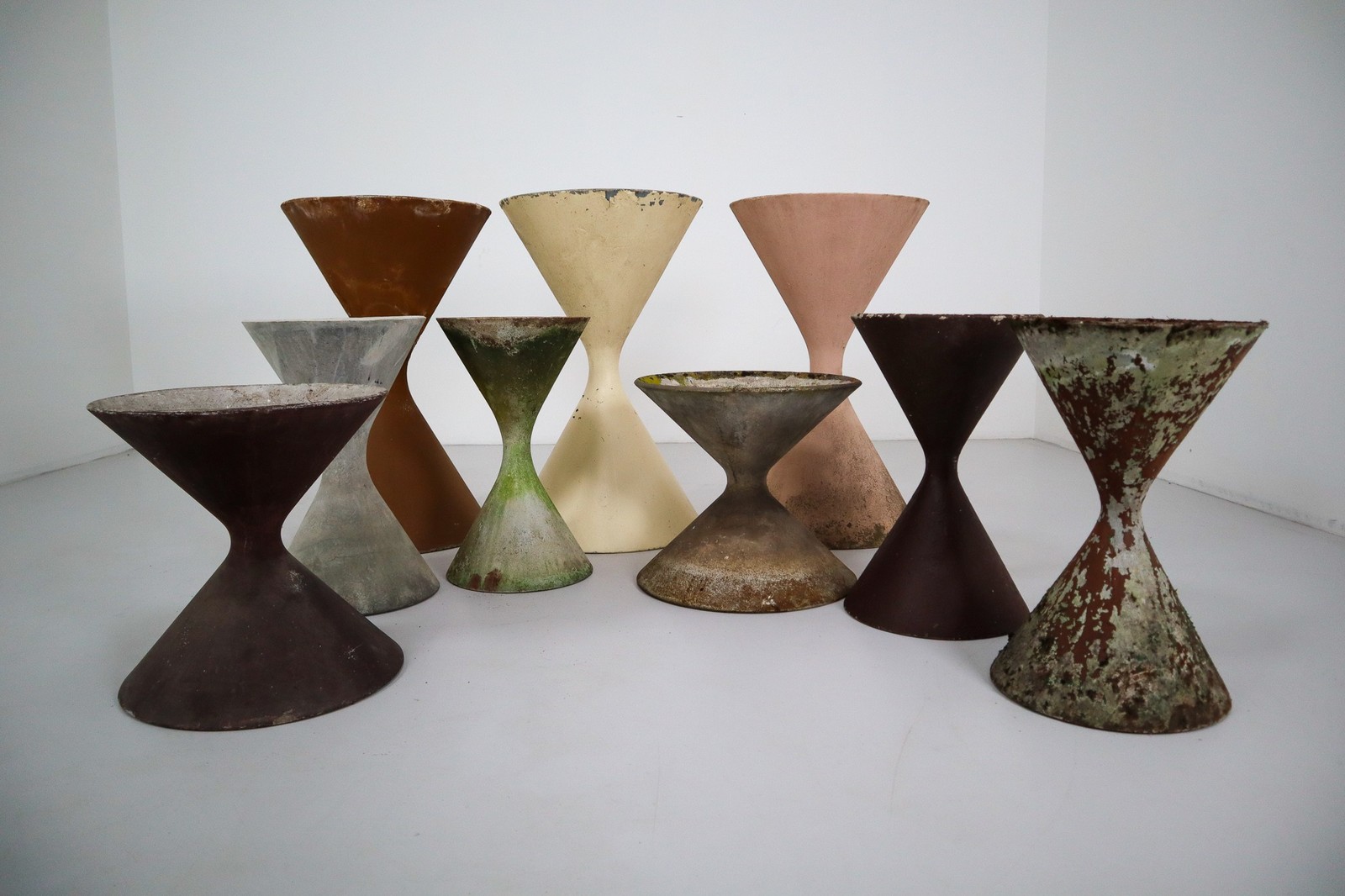 Willy Guhl Diabolo Planters 