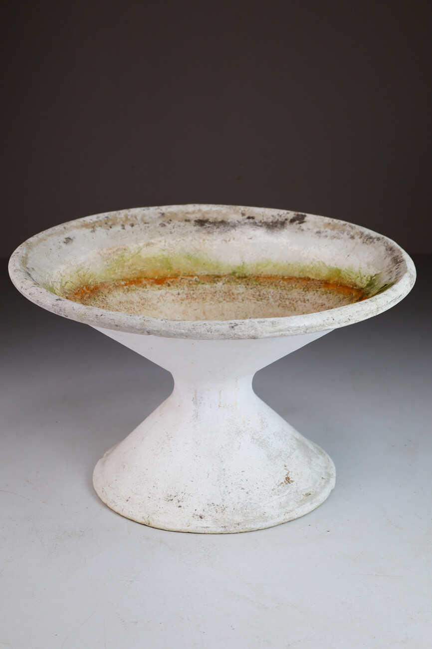 Willy Guhl (tilted model) Planter, Switserland 1970 