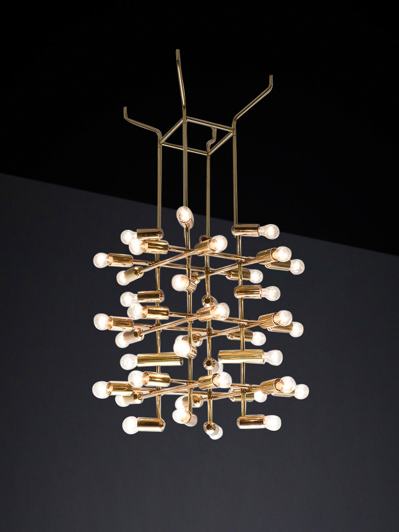 Xl Mid-Century Brass Chandelier with 40 lights, Switzerland 1960s. Mid-20th century