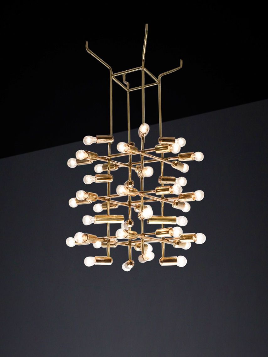Xl Mid-Century Brass Chandelier with 40 lights, Switzerland 1960s. Mid-20th century